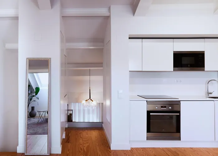 New Duplex In The Heart Of Lisbon, Principe Real شقة Lisboa