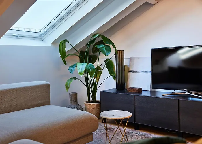 New Duplex In The Heart Of Lisbon, Principe Real شقة Lisboa