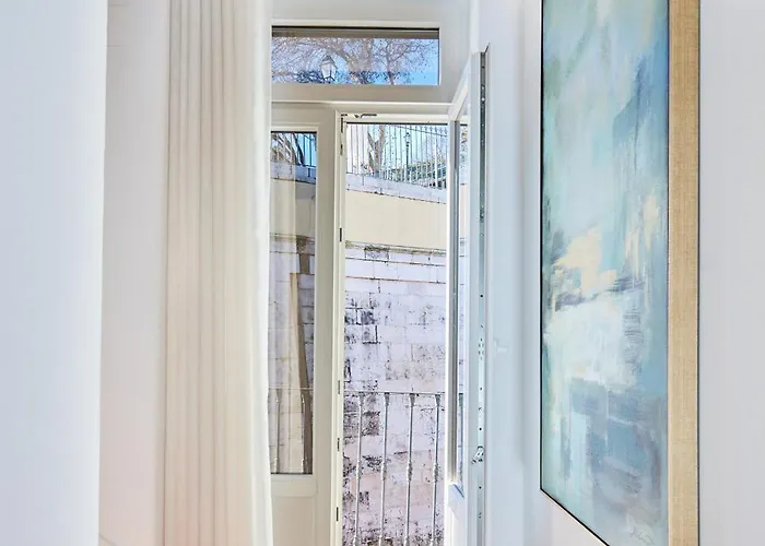 شقة New Duplex In The Heart Of Lisbon, Principe Real *
