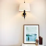 New Duplex In The Heart Of Lisbon, Principe Real 公寓 *