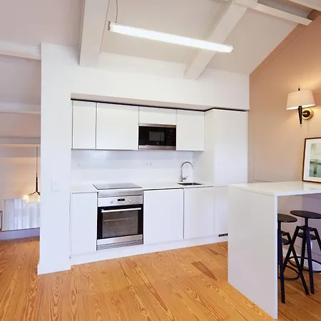 Апартаменти New Duplex In The Heart Of Lisbon, Principe Real